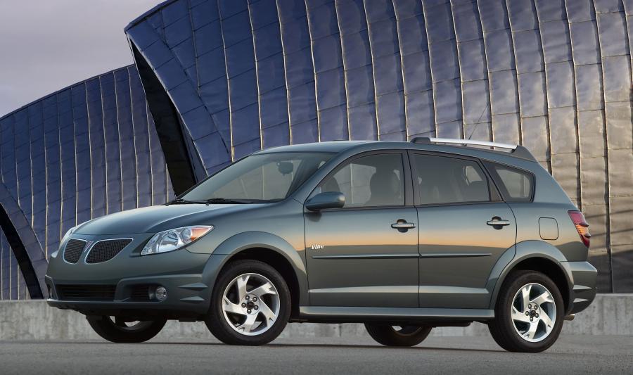  Pontiac Vibe 2003 года  (фото 6 из 46)